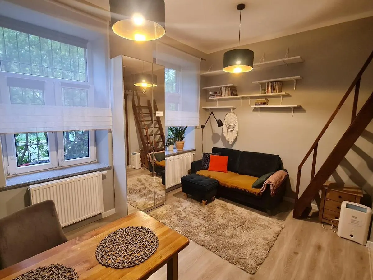 Lochowska 12 Apartament Na Antresoli location